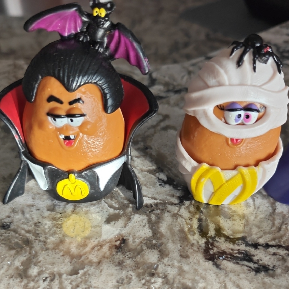 6 NUGGET BUDDIE Vintage McDonald's 1992 Frankenstein/ WITCH/ MUMMY /GHOST/👻🎃 - Picture 6 of 11